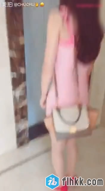 性感少妇演绎楼梯口-福利好好看
