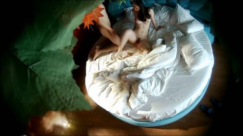 美女开房男说你胸前挂了2个大白兔害羞的被连操2次美女说我要回家-福利好好看