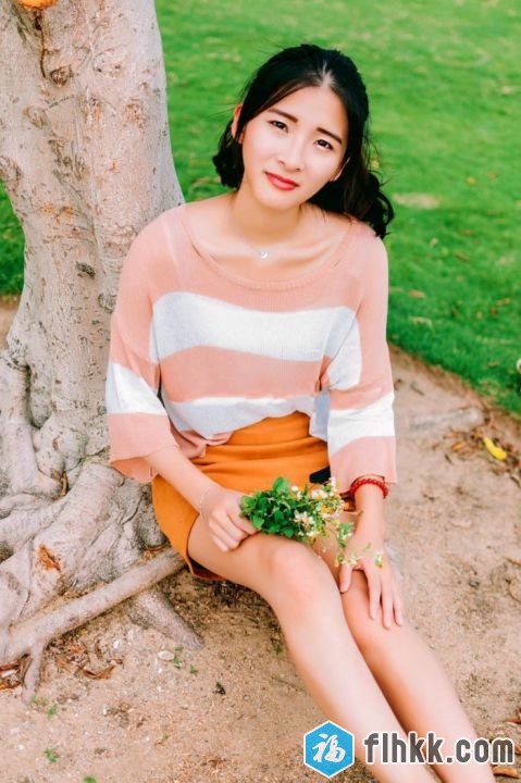 师范学院漂亮美女外表清纯内心淫荡丝袜小脚撸鸡巴爆操呻吟太好听-福利好好看