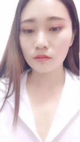 外卖小哥为了好评陪寂寞美女吃货吃麻辣香锅最后你懂得[1V]-福利好好看
