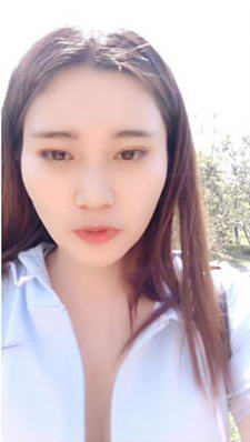 网红刘婷精彩演绎公厕勾引背包男啪高清无水印[1V]-福利好好看