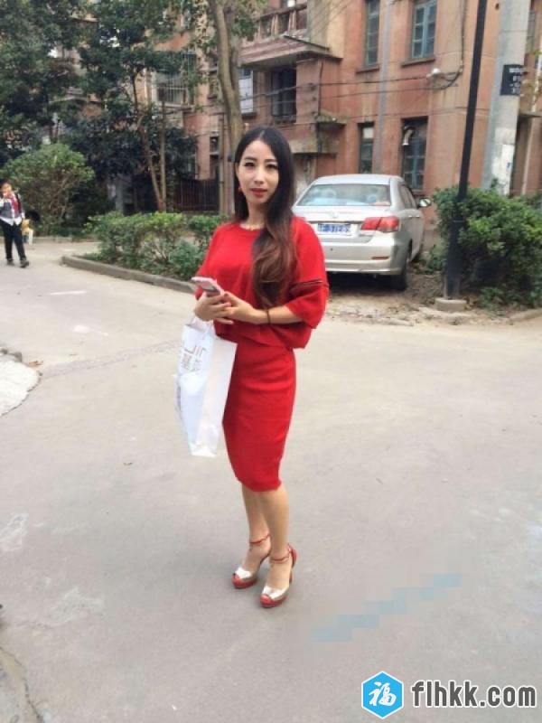 网曝门事件骚到无法形容人妻徐X馨3男1女星级酒店大战场面太火爆-福利好好看