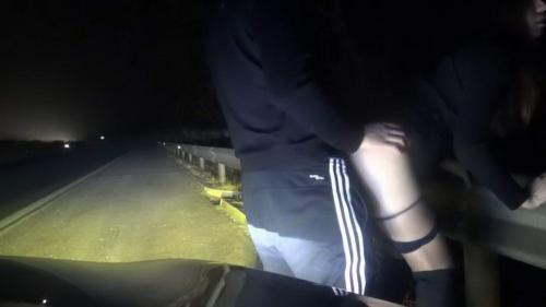 熟妇丝雨旅游途中性福啪作品,这两对夫妻交换玩耍720P高清[1V]-福利好好看