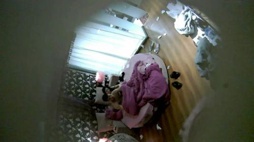 长发美女饥不可耐猛操刚干完美女换上性感情趣服还要把男的累倒了-福利好好看