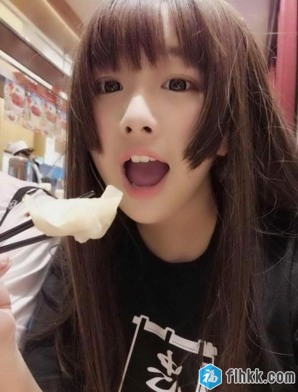中国のコスプレイヤー「Ｍｉｓａ煎饺」さんが童顔で天使すぎる件！→合法ロリの最前線がこちら。[50P]-福利好好看