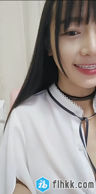 漂亮嫩妹美少女少女心灬9.9一多大秀 身材苗条 自慰插穴 淫水多多 年纪不大却很骚[532MB]-福利好好看