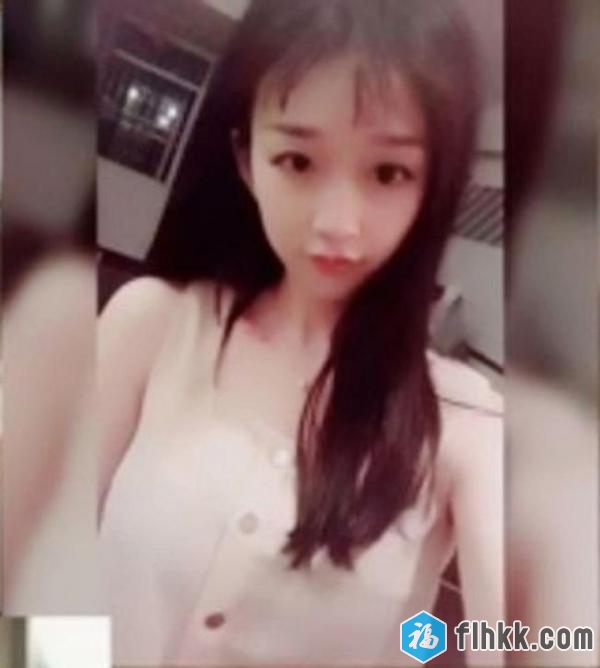 大学美女和土豪私会正吃鸡鸡男友突然打电话过来边吃边说狠狠爆操-福利好好看