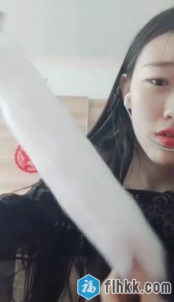 长相很纯的漂亮妹子 好像刚结婚 极品粉木耳 她老公有福了[147M]-福利好好看