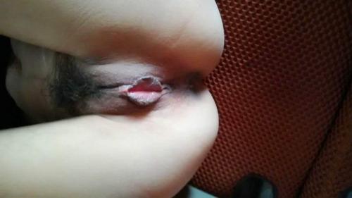 时尚性感黑丝少妇和老公吵架被扔到半路上被路过的司机搭讪挑逗车震[1V]-福利好好看