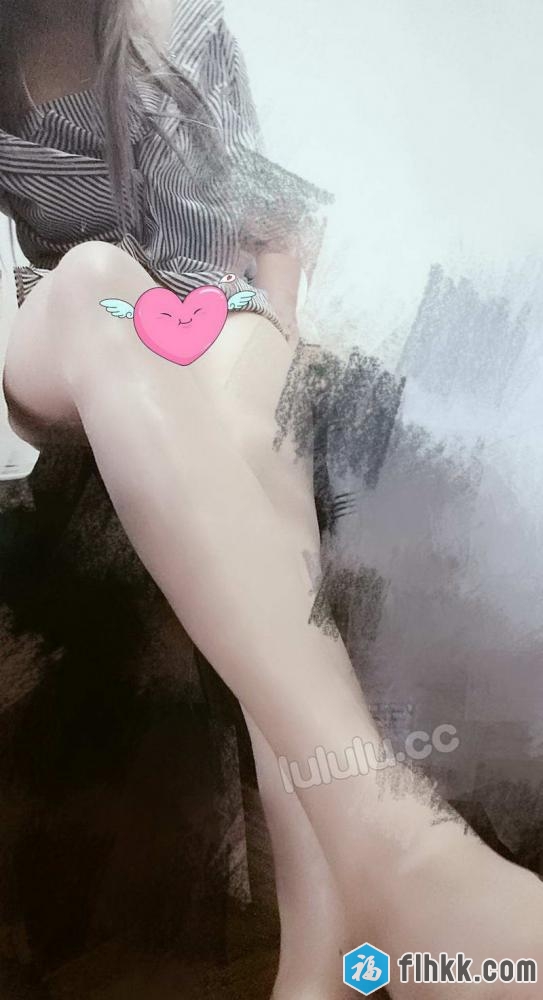 heisarah94穿连衣裙的充电宝宝[25P]-福利好好看