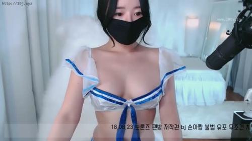 2018-08-23_suzyiu_-104741-福利好好看