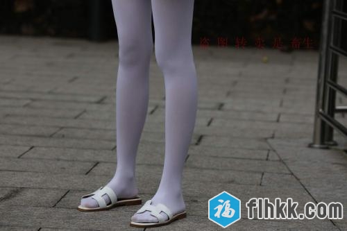 大西瓜爱牙膏短裙白丝[397P]-福利好好看