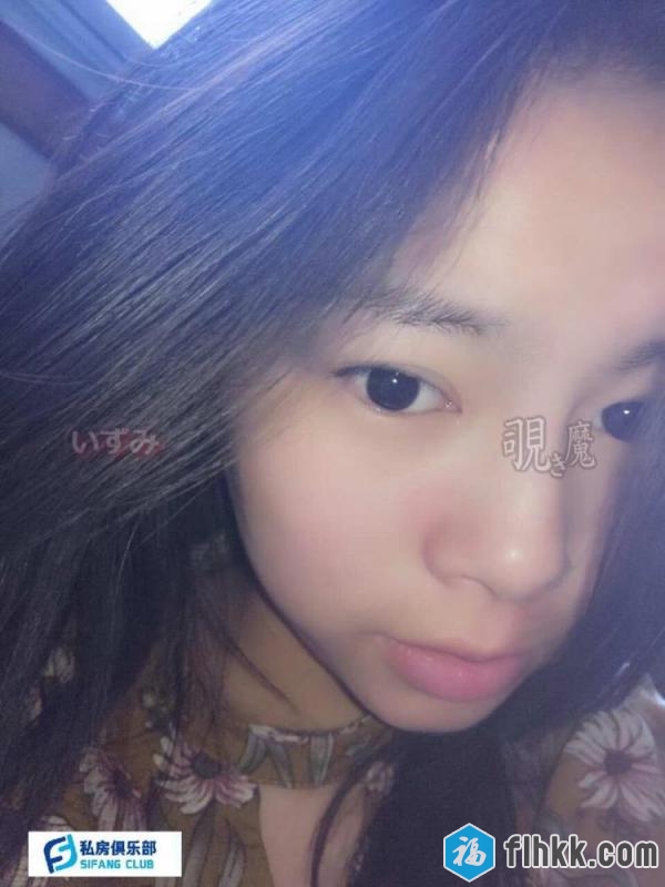 覗魔最新大作一箭双雕下药迷倒2个妹子同时玩[249P4V]-福利好好看