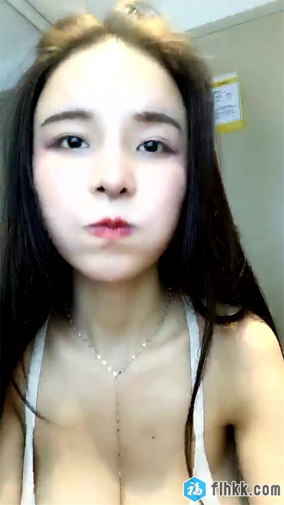 人气巨乳女神主播阿姨洗太绿全裸特写大秀-福利好好看
