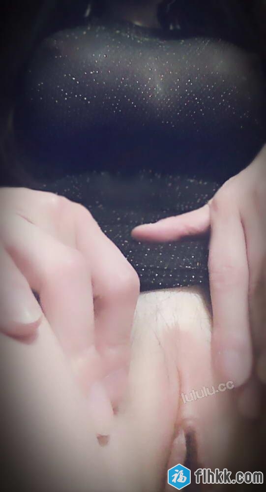 heisarah94黑色透明裙女仆装露乳[16P]-福利好好看