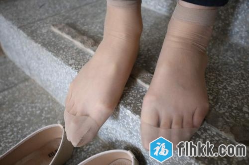 大西瓜爱牙膏肉丝-黑长裤[386P1V]-福利好好看