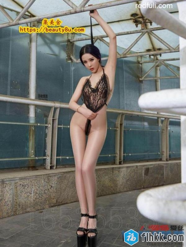 [AISS爱丝] 索菲穿行 极品灰丝 翘挺美乳 录制工作状态全程-福利好好看