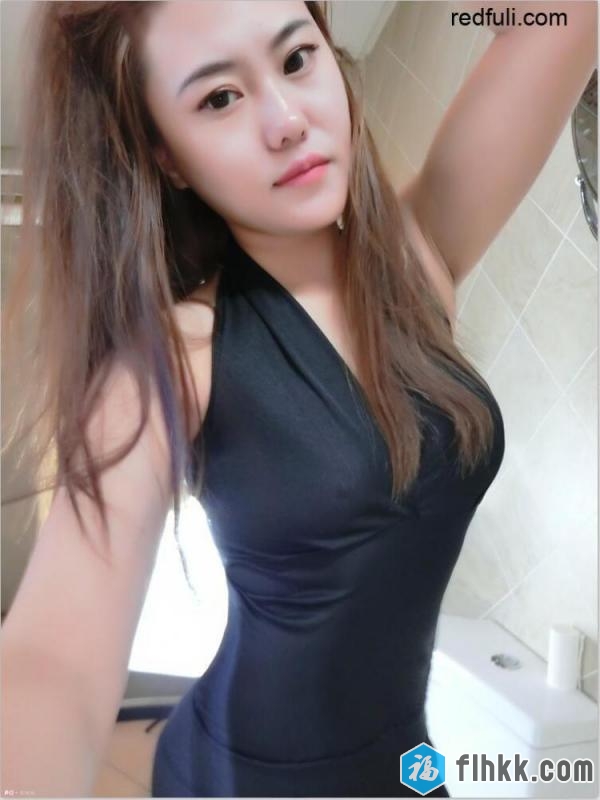 PR社-PR社网红少女白姐姐—圣诞福利黑丝OL高跟三件套 (43P+6V)+肉丝美臀高跟（露脸照）[27P+4V]-福利好好看