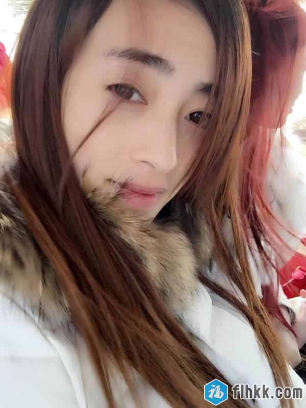 精品自拍-某地性感漂亮的白领美女握着男同事的大长屌爱不释手不停玩弄,口爆后又换上性感情趣服让操逼!国语!-福利好好看