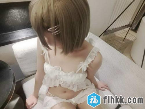 日奈森果浴室里的小天使[68P3V]-福利好好看