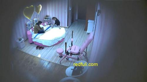专业炮房猥琐眼镜男好福气约个外表清纯马尾辫眼镜妹啪啪开始装矜持挑逗一番就热情似火干了2炮叫的特刺激-福利好好看