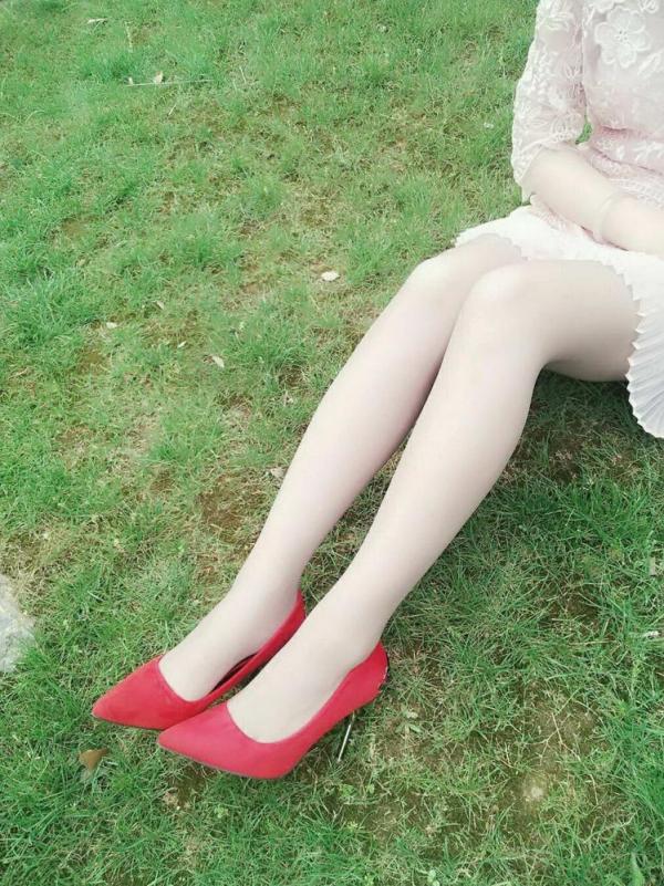 苏苏小公主酱 公园暴露 [35P1V]-福利好好看