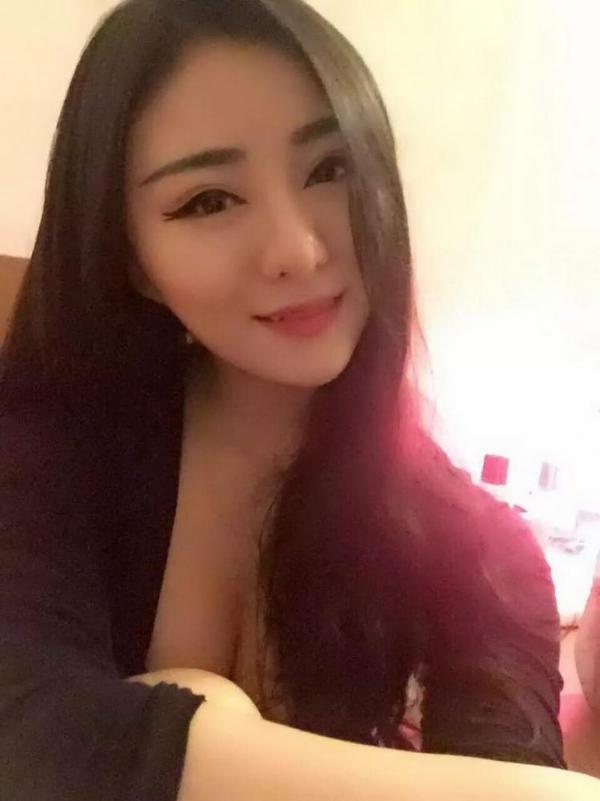 抖音高颜长腿美女小白白视频福利大秀[7V]-福利好好看
