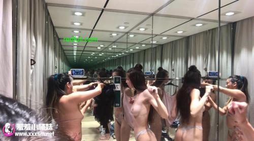 舞蹈美女更衣自拍-福利好好看