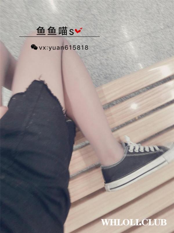 鱼鱼喵S 粉裙裙揉胸胸+灰丝+限时小图[3套]-福利好好看