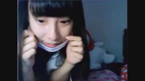 长相清秀的直发清纯可爱学生妹子自拍[1V/254M]-福利好好看