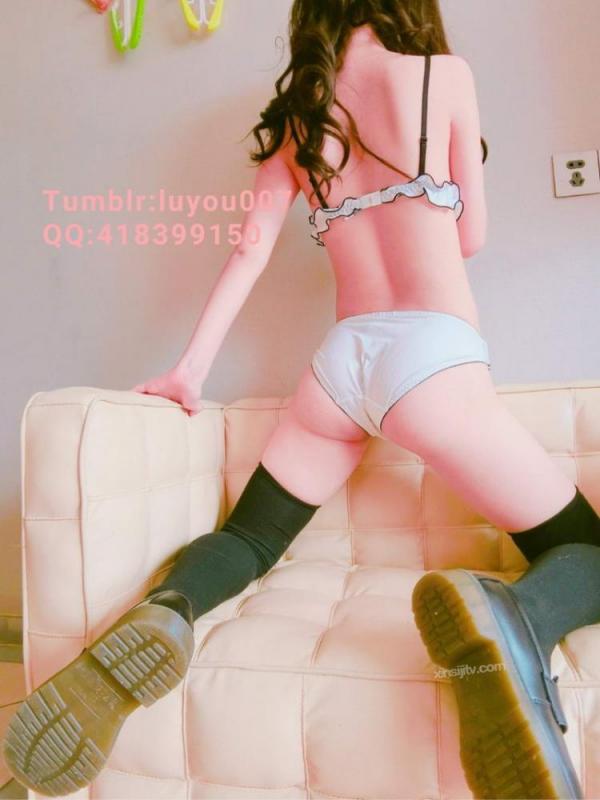 甜美小娇妾–水手服少女内衣[31P4V]-福利好好看