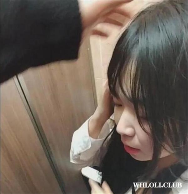韩国格子裙长发波浪卷美女在厕所口怕的事情[1V/330M]-福利好好看