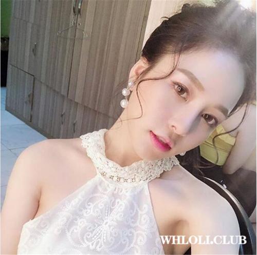 网爆门事件外站流出最新越南伴娘“越南黄心颖”出轨他人夫PPP视频-福利好好看
