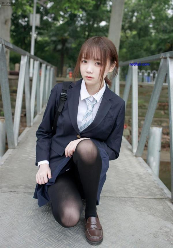 森萝财团JKFUN-006正式版 80D厚黑 Aika小姐姐140P+1V-没有露-福利岛