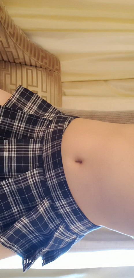 软软酱M–水手服美臀洗澡[6V]-福利好好看