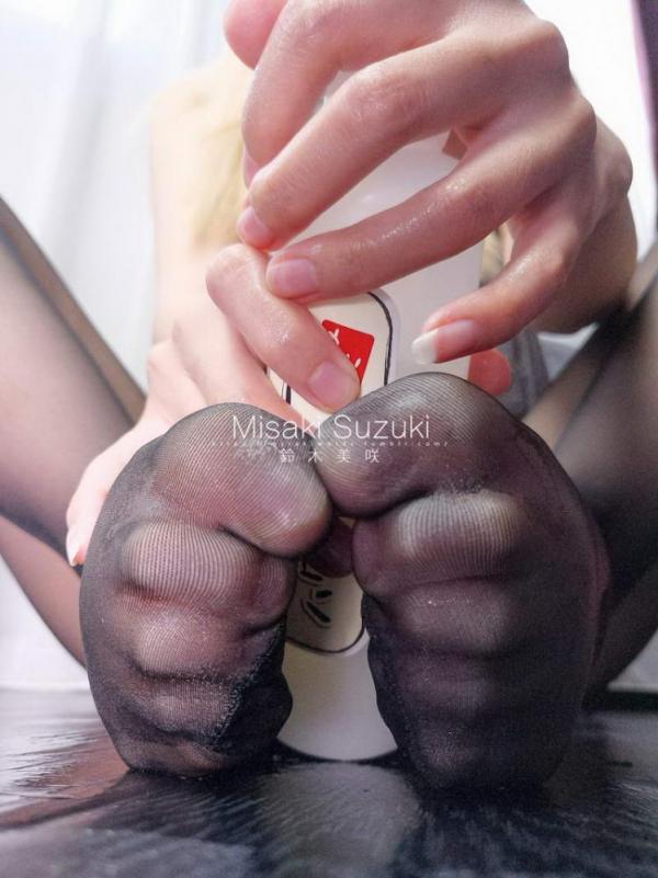 [铃木美咲]女儿的漏背毛衣[25P2V]-福利好好看