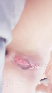 草莓味的软糖呀 圣诞女孩真空在你面前不停勾引你 脱光光遥控跳蛋 2V视频-福利好好看
