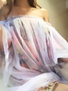 露肩裙子 高跟诱惑 自慰喷潮 18分钟 白浆多多-福利好好看