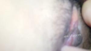 草莓味的软糖呀 酒店床上一边自慰一边说爸爸想要 水声清晰 1V视频-福利好好看