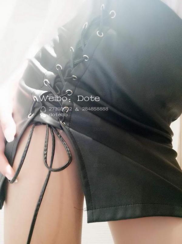 微博嫩妹完具少女–尺度私拍视图[14P4V]-福利好好看