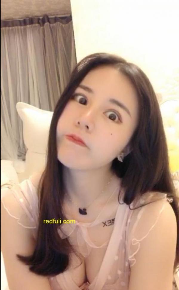 mua清纯美女主播 录像和福利2V--福利好好看