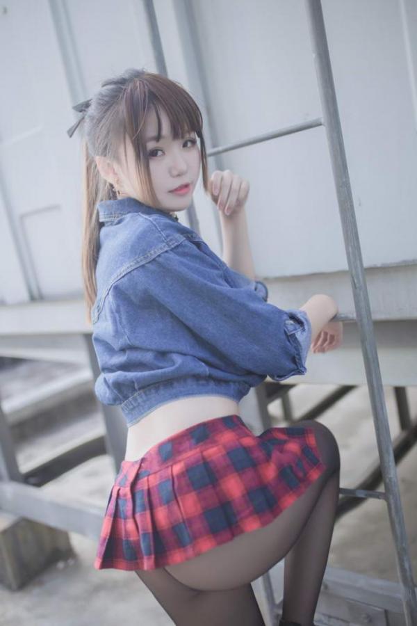 Yoko宅夏–红色格子[32P]-福利好好看