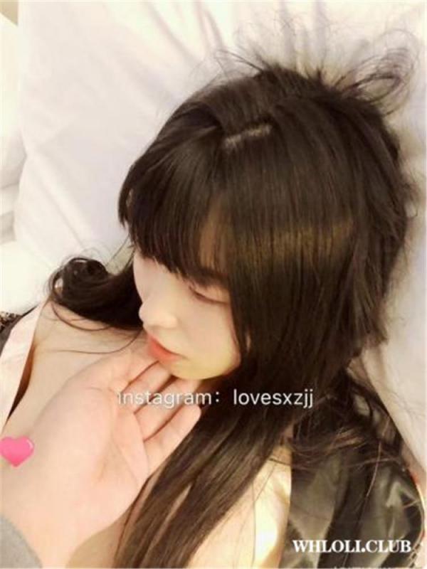 俩漂亮妹子学坏的和P友在车里XXX-福利好好看