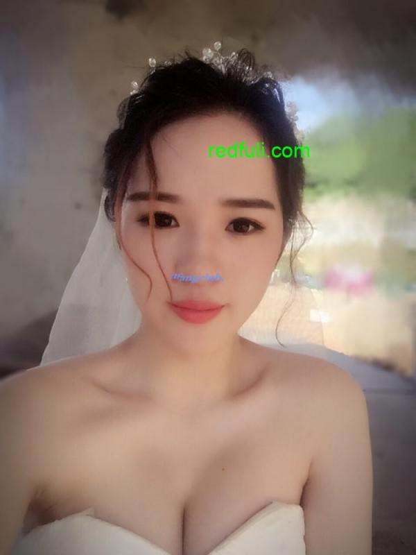 某云盘泄密-美女新婚一年后出轨大胡子猥琐男石锤！淫水四溅！-福利好好看