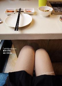 千岁娇 烤肉店的JK顾客 夸夸我的小脚丫 裸腿裆部白浊 103P图片11V视频-福利好好看