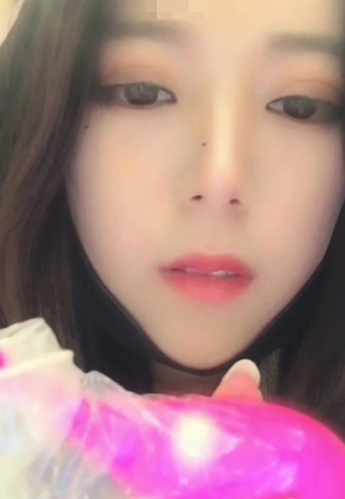 极品女神末班车[奶奶奶奶哦]肥美蜜桃臂 淫荡叫GG操我[1.83GB]-福利好好看