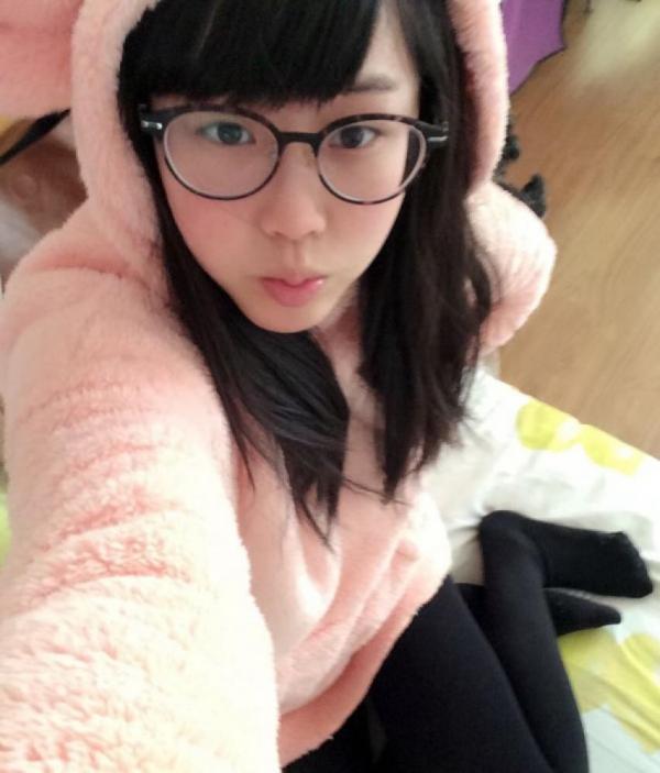 以打包价被男友出售相爱三年的南京大学生学妹图片和视频-福利好好看