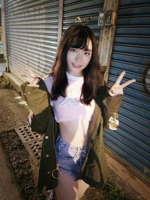 图＋影-高职抖音妹套图淫片疯传！大胆自拍「爽抠鲍鱼」流出淫荡的浆汁[236M]-福利好好看