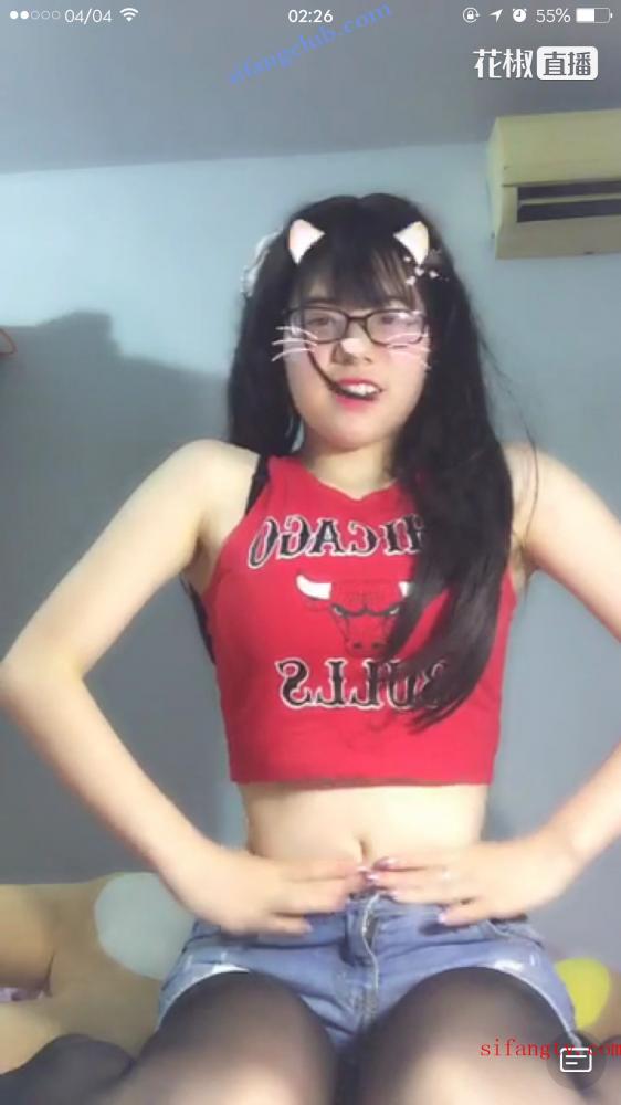 上海奉贤98年钱佩伊，因吵架报复男友找人拍12V+298P-福利好好看