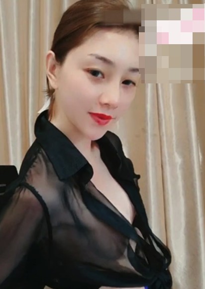 长腿美女[一个人]7,25/26日透明装诱惑椅子上跳蛋自慰尿尿给力[1.54G]-福利好好看